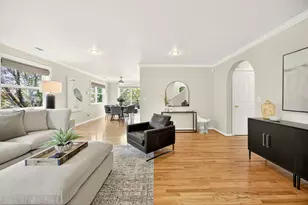 380 Hemlock Ln, Ashland, OR 97520 - Photo 8