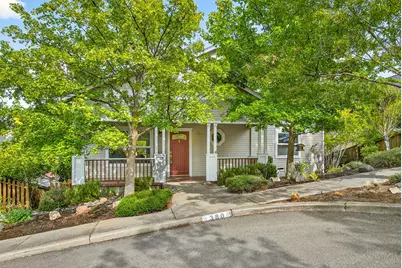 380 Hemlock Lane, Ashland, OR 97520 - Photo 2