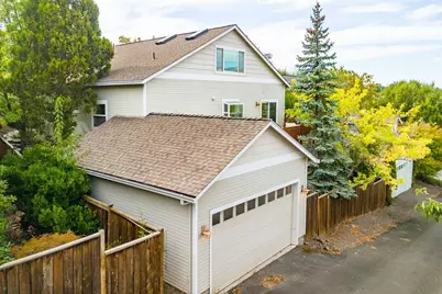 380 Hemlock Lane, Ashland, OR 97520 - Photo 48