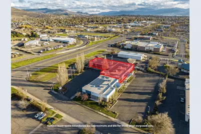 2090 Commerce Drive, Medford, OR 97504 - Photo 2