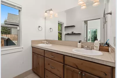21302 NE Brooklyn Court, Bend, OR 97701 - Photo 20
