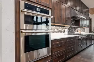 56673 Glowstone Loop, Bend, OR 97707 - Photo 18