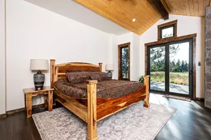 56673 Glowstone Loop, Bend, OR 97707 - Photo 22