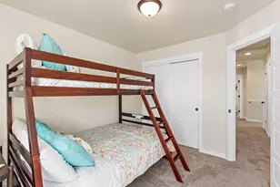1019 SW J Street SW, Grants Pass, OR 97526 - Photo 12