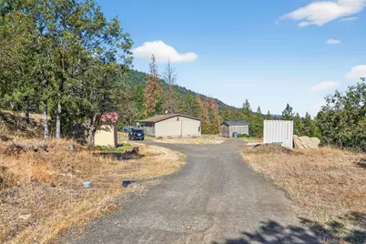 4492 Old Highway 99 S, Ashland, OR 97520 - Photo 8