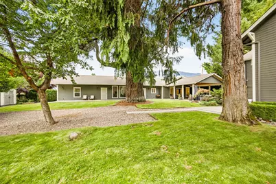 111 Cedar Street, Rogue River, OR 97537 - Photo 4