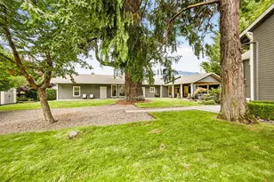 111 Cedar St, Rogue River, OR 97537 - Photo 4