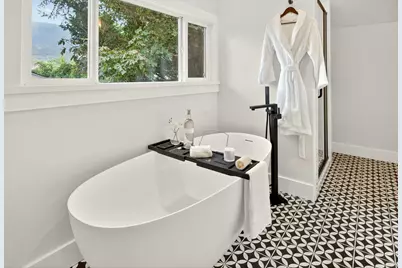 [Address not provided], Rogue River, OR 97537 - Photo 42