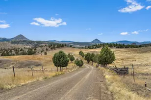 19369 US-26, Mitchell, OR 97750 - Photo 48