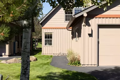 1471 Red Wing Loop, Redmond, OR 97756 - Photo 6