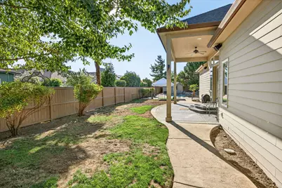 24 Blackstone Court, Eagle Point, OR 97524 - Photo 18