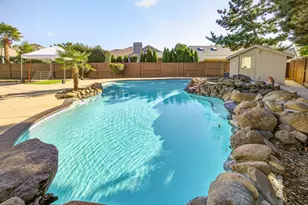 24 Blackstone Ct, Eagle Point, OR 97524 - Photo 10