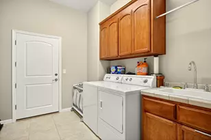 24 Blackstone Ct, Eagle Point, OR 97524 - Photo 44