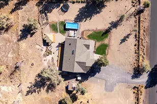 5391 NW Frank Wy, Redmond, OR 97756 - Photo 40