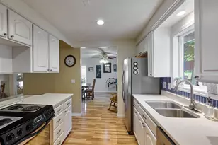 8166 Saghalie Dr S, Salem, OR 97306 - Photo 12