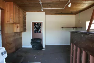 615 SE Reed Market Rd, Bend, OR 97702 - Photo 20