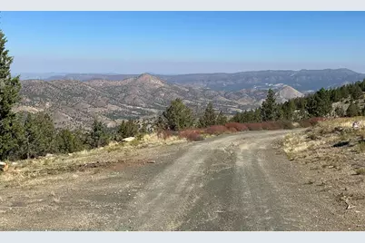 16240 Lost Coyote Lane, Mitchell, OR 97750 - Photo 28