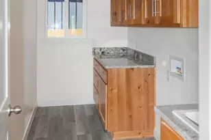 811 Quail Point Dr, Klamath Falls, OR 97601 - Photo 14