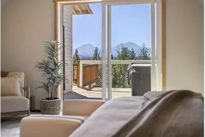 16966 Canyon Crest Drive, Sisters, OR 97759 - Photo 10