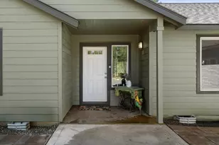 16245 Sparks Dr, La Pine, OR 97739 - Photo 8