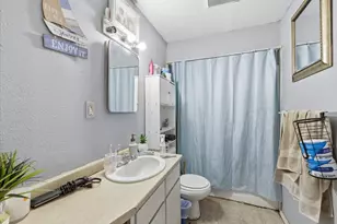 1129 Pinecroft Ave, Medford, OR 97501 - Photo 10