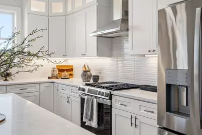 3145 Monaco Court, Medford, OR 97504 - Photo 8