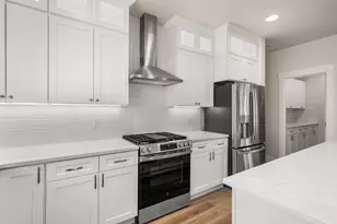 3145 Monaco Ct, Medford, OR 97504 - Photo 10