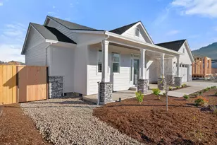 3145 Monaco Ct, Medford, OR 97504 - Photo 4