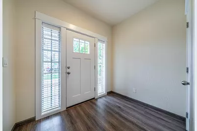 3860 Creek View Drive, Medford, OR 97504 - Photo 6