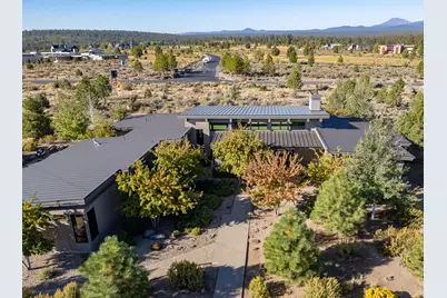 61785 Hosmer Lake Drive, Bend, OR 97702 - Photo 48