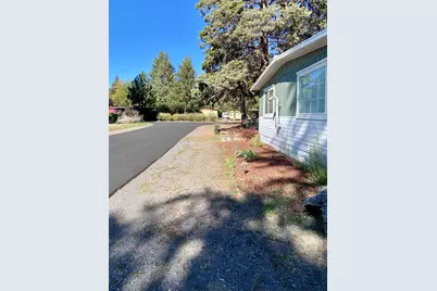 61280 Parrell Road #10, Bend, OR 97702 - Photo 30