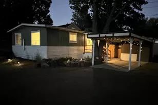 61280 Parrell Rd, Bend, OR 97702 - Photo 4