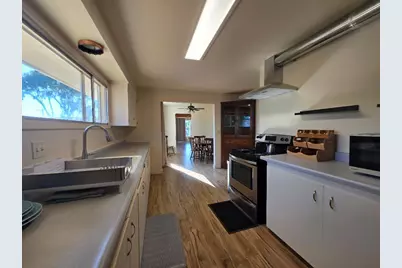 614 Staats Avenue, Maupin, OR 97037 - Photo 16