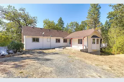 24131 Redwood Highway, Kerby, OR 97531 - Photo 28