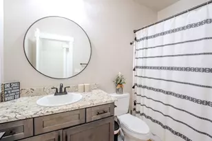 3775 Agate Meadows Ct, White City, OR 97503 - Photo 12