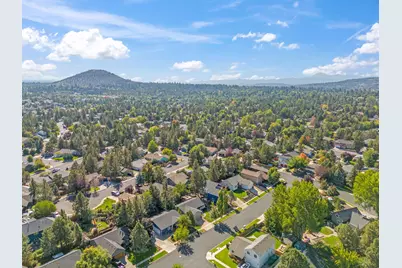 2293 NE Lynda Lane, Bend, OR 97701 - Photo 34