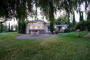 501 Carter Ln, Ashland, OR 97520 - Photo 46