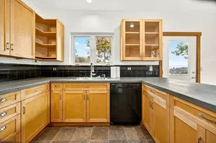 2026 Ashland Mine Rd, Ashland, OR 97520 - Photo 56