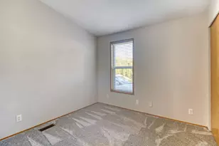 1188 NE 27th St, Bend, OR 97701 - Photo 14