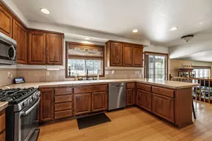 7016 Hager Ln, Klamath Falls, OR 97603 - Photo 16