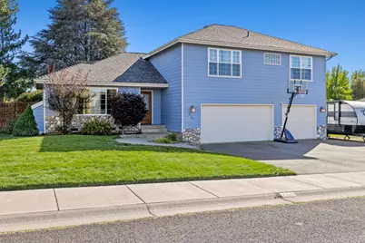 7016 Hager Lane, Klamath Falls, OR 97603 - Photo 1