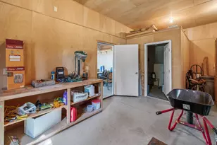 20779 Bear Gulch Rd, Canyon City, OR 97820 - Photo 24