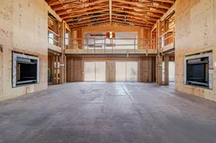 17097 SW Lago Vis Dr, Powell Butte, OR 97753 - Photo 6
