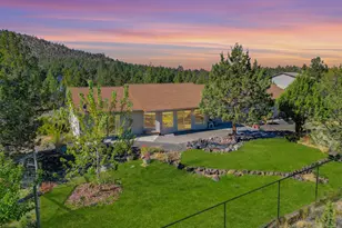 6833 S E Raven Hill Ct, Prineville, OR 97754 - Photo 2