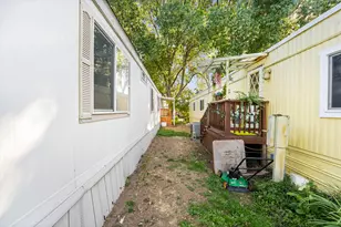 3700 Bellinger Ln, Medford, OR 97501 - Photo 12