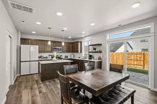 3691 Ford Dr, Medford, OR 97504 - Photo 8