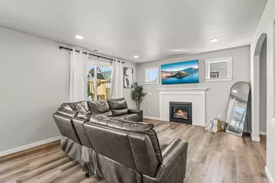 3691 Ford Drive, Medford, OR 97504 - Photo 6