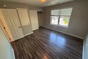 450 Midway Rd, Medford, OR 97501 - Photo 10