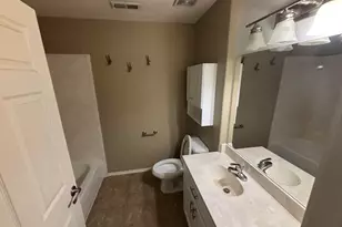 450 Midway Rd, Medford, OR 97501 - Photo 14