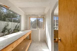 585 SW 1st St, Madras, OR 97741 - Photo 30